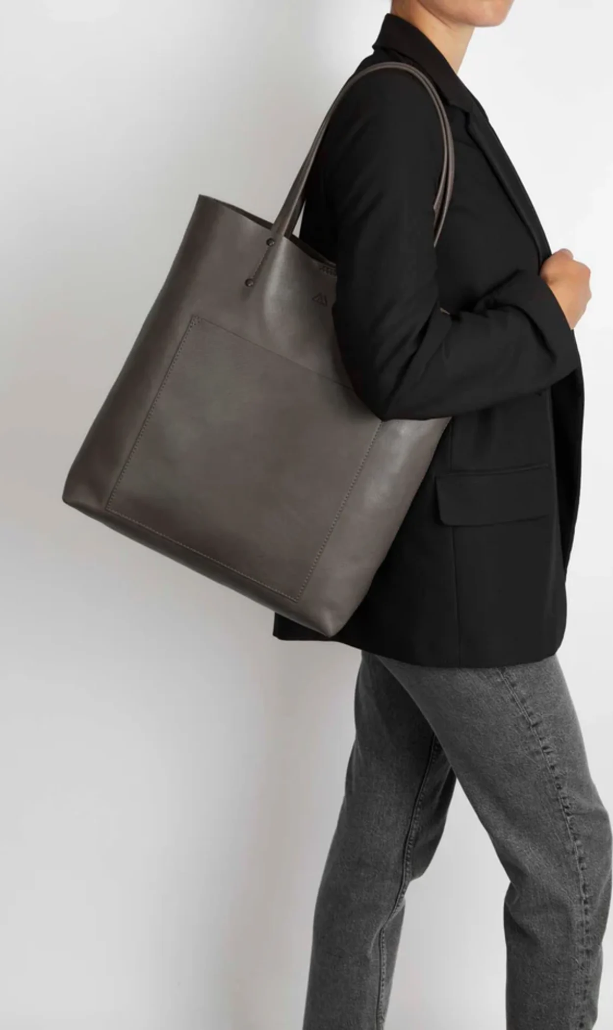 AntonellaMBG Shopper- Antique Major Brown