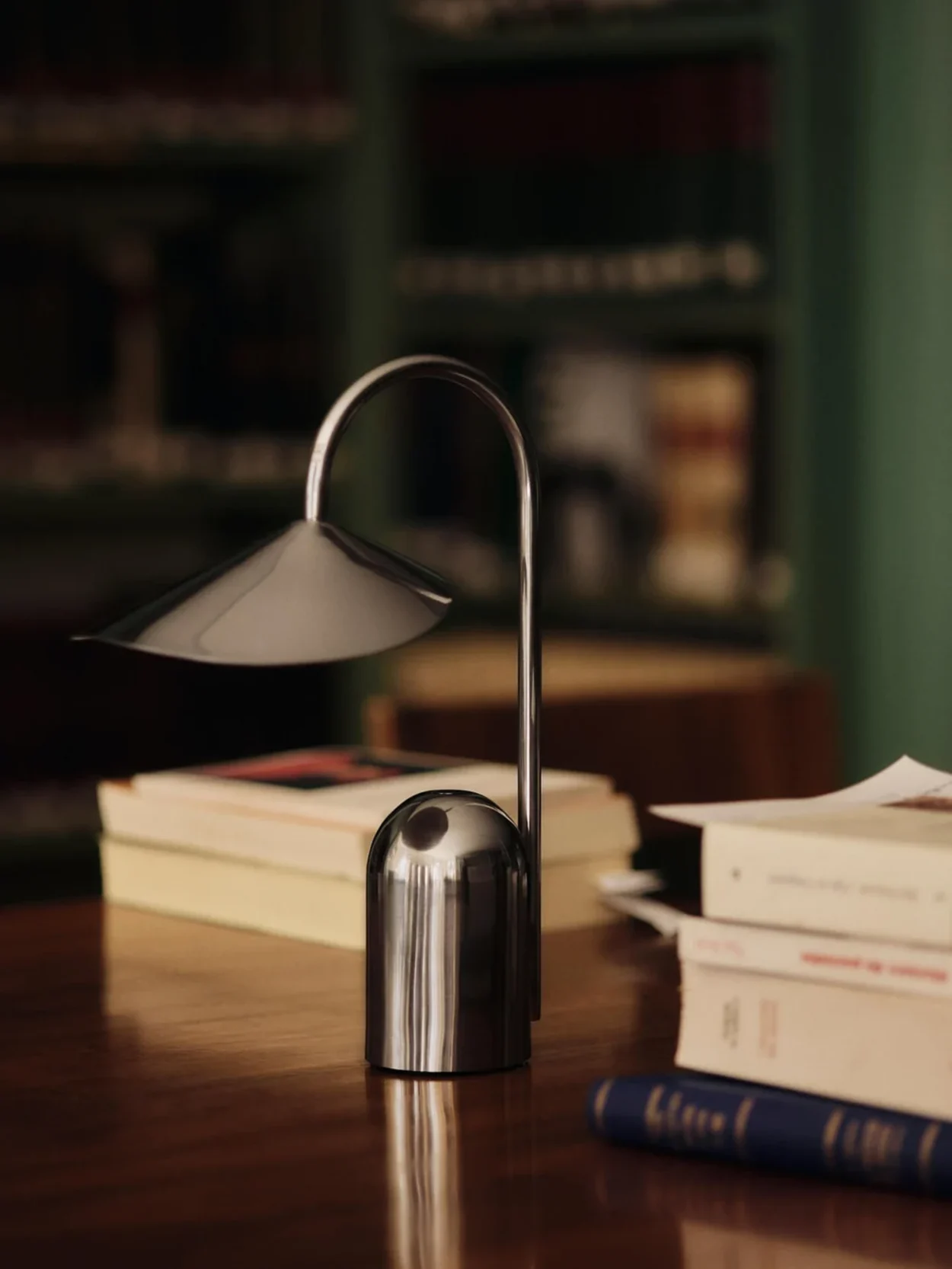 Arum Portable Lamp - Stainless Steel