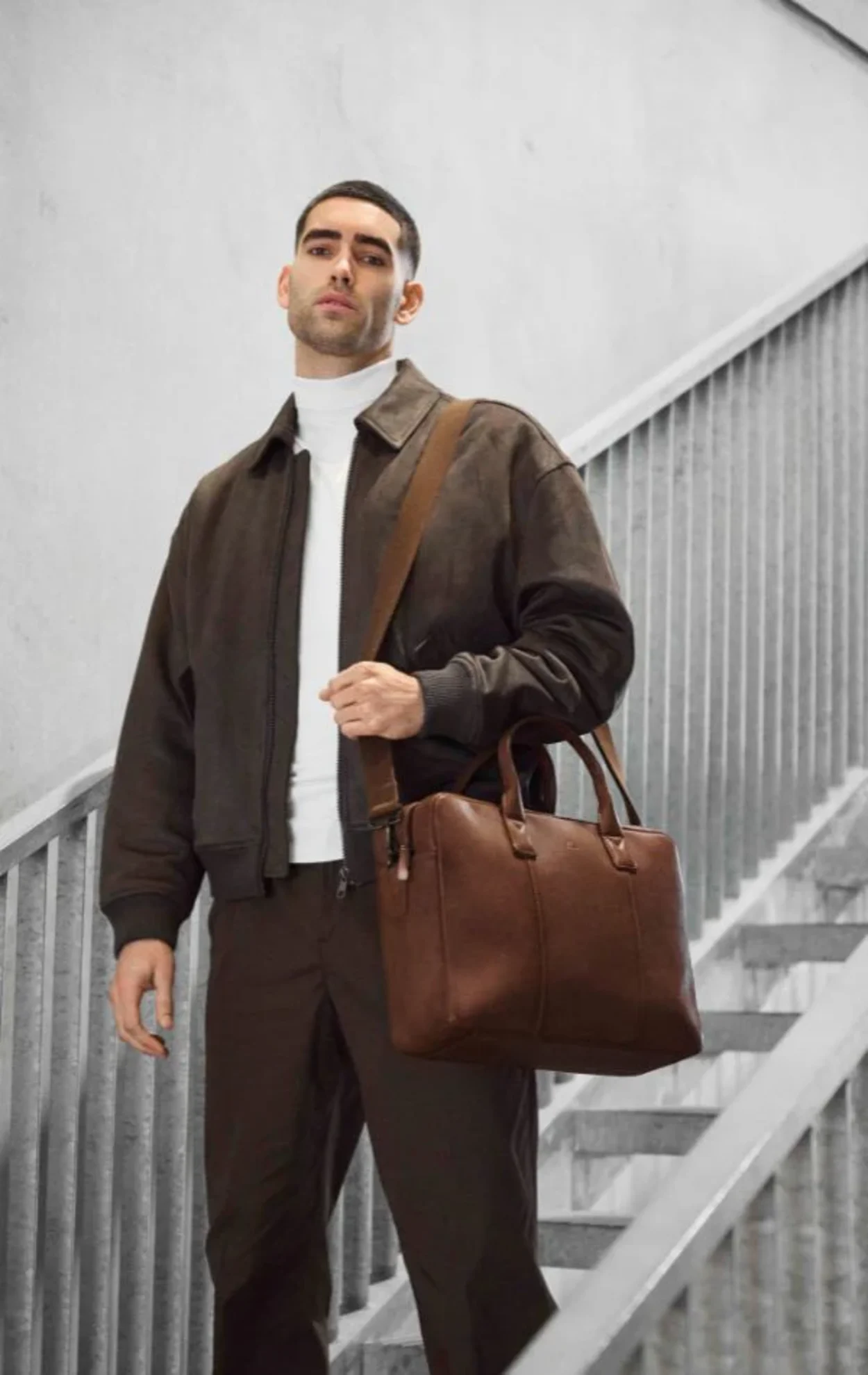 AshtonMBG Laptop Bag - Cognac 