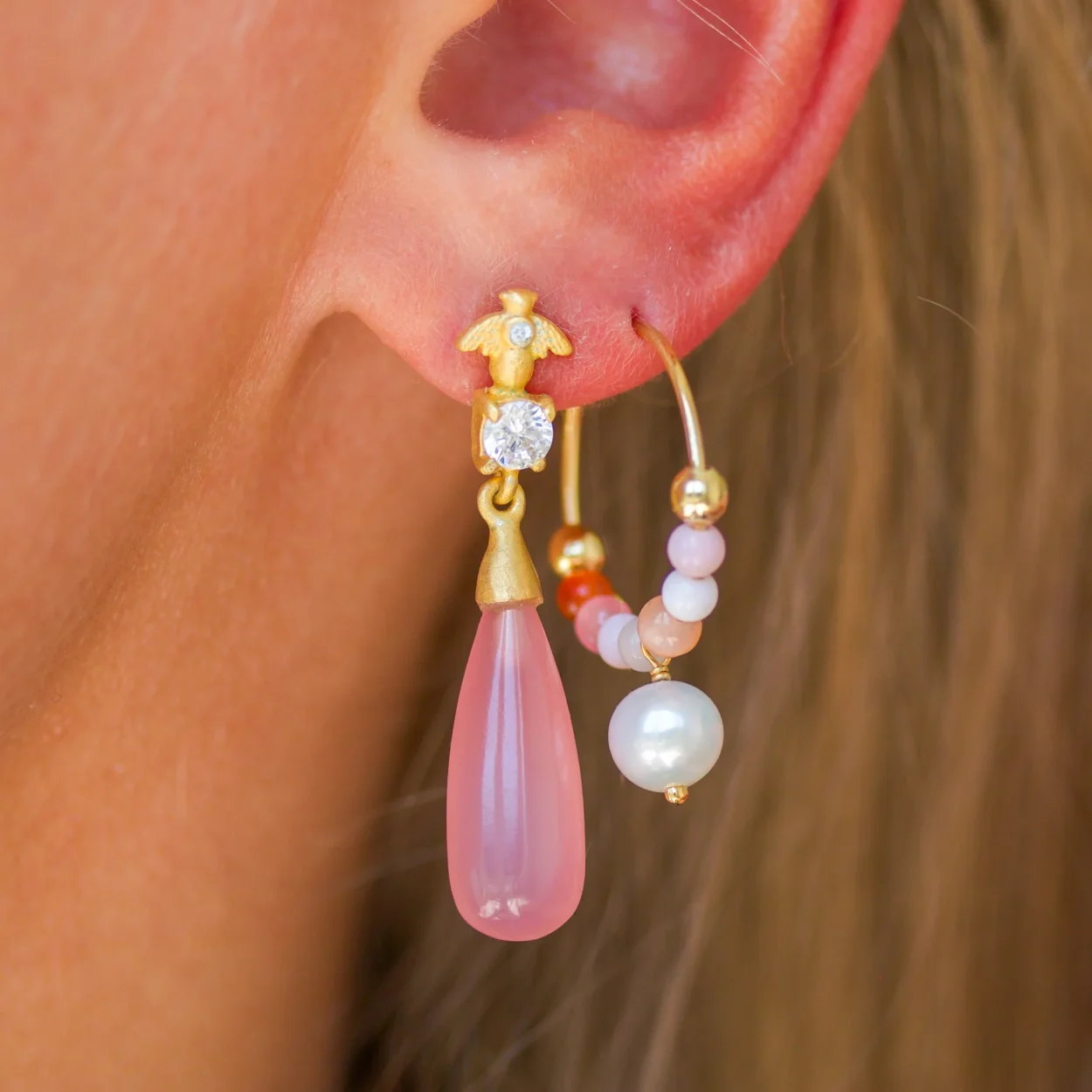 Bee The Change Earrings Pink