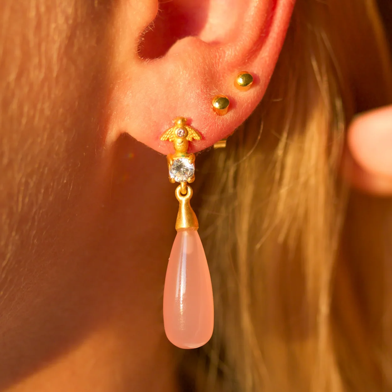 Bee The Change Earrings Pink