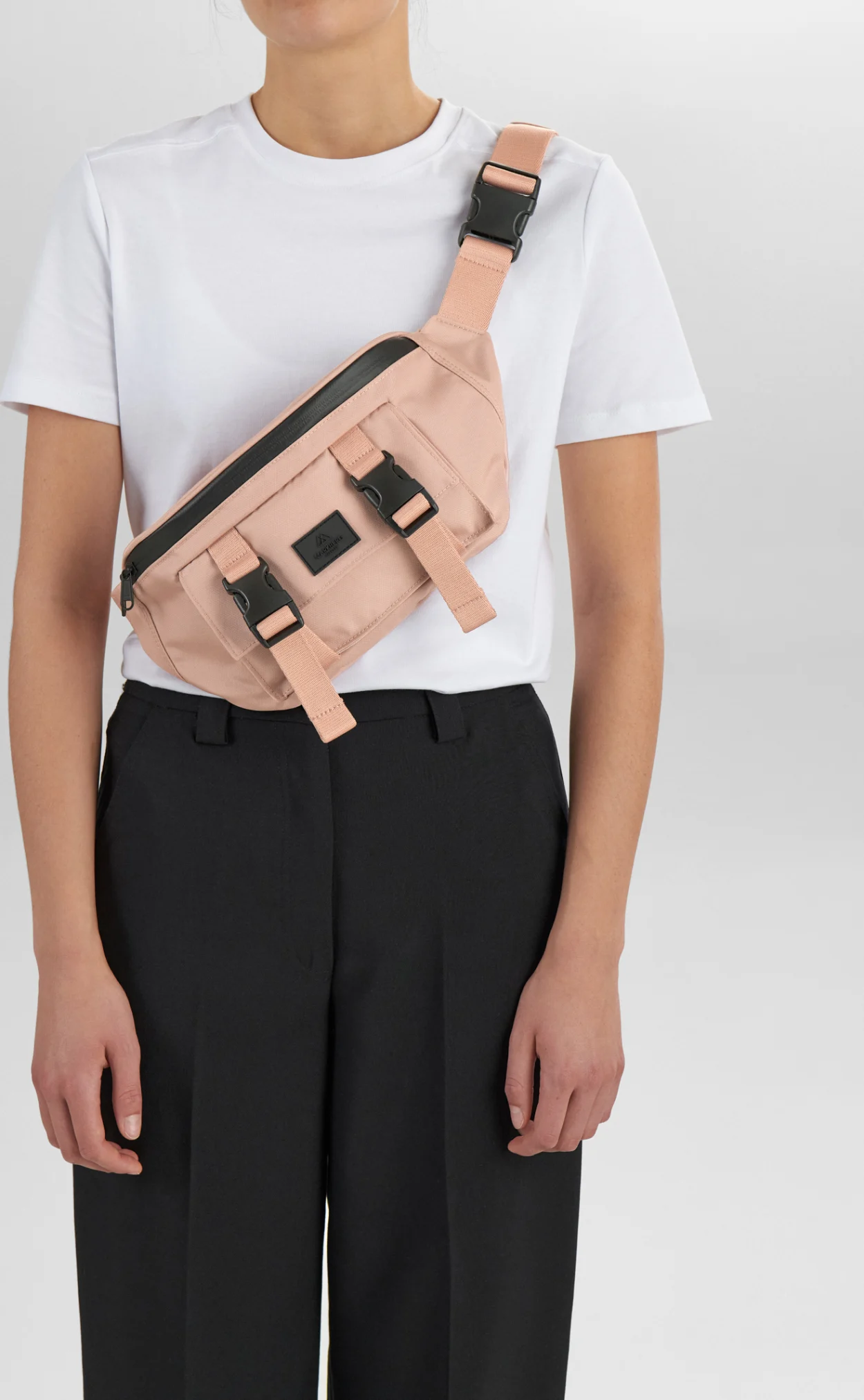 EastMBG Bum Bag, Recycled Light Pink 