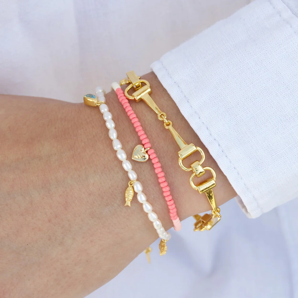Equality Heart Beaded Bracelet - Light Pink/white