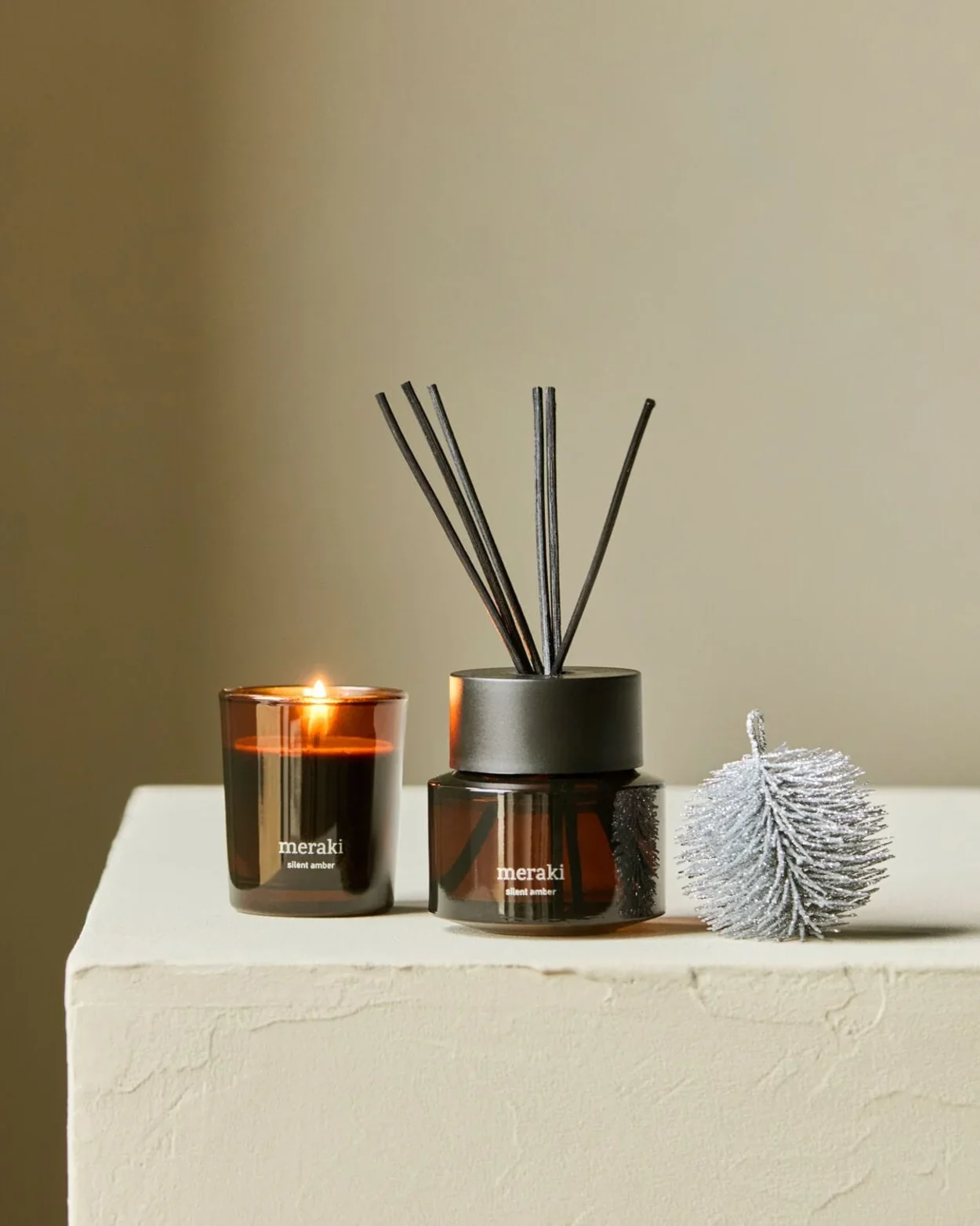 Gjafabox silent amber kerti/Ilmstangir