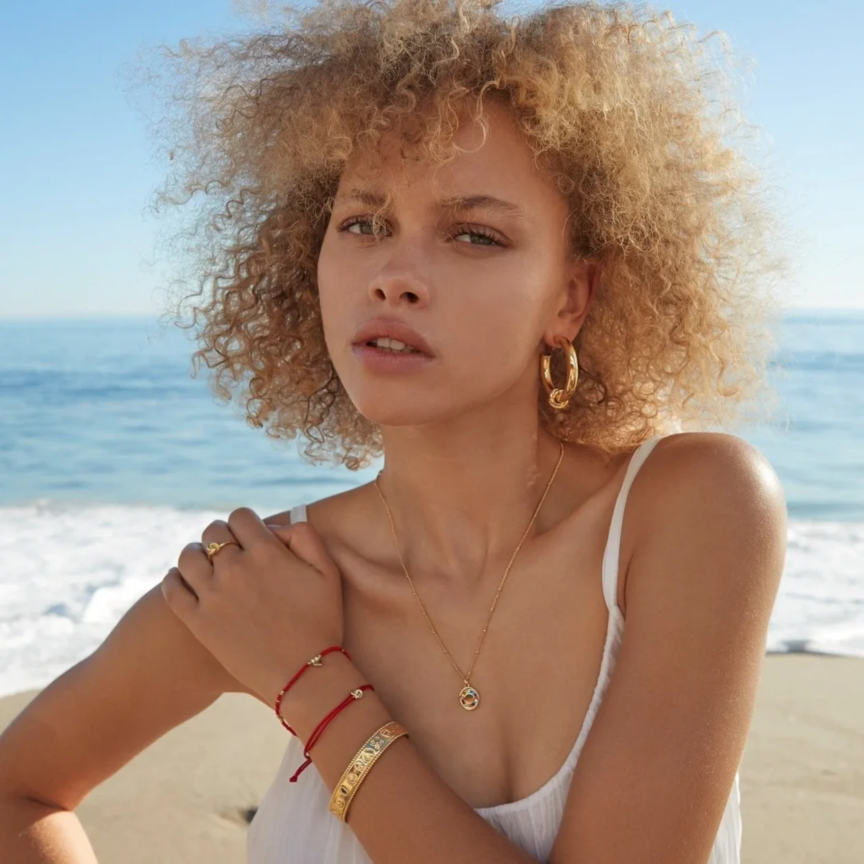 Global Goals Bangle Gold