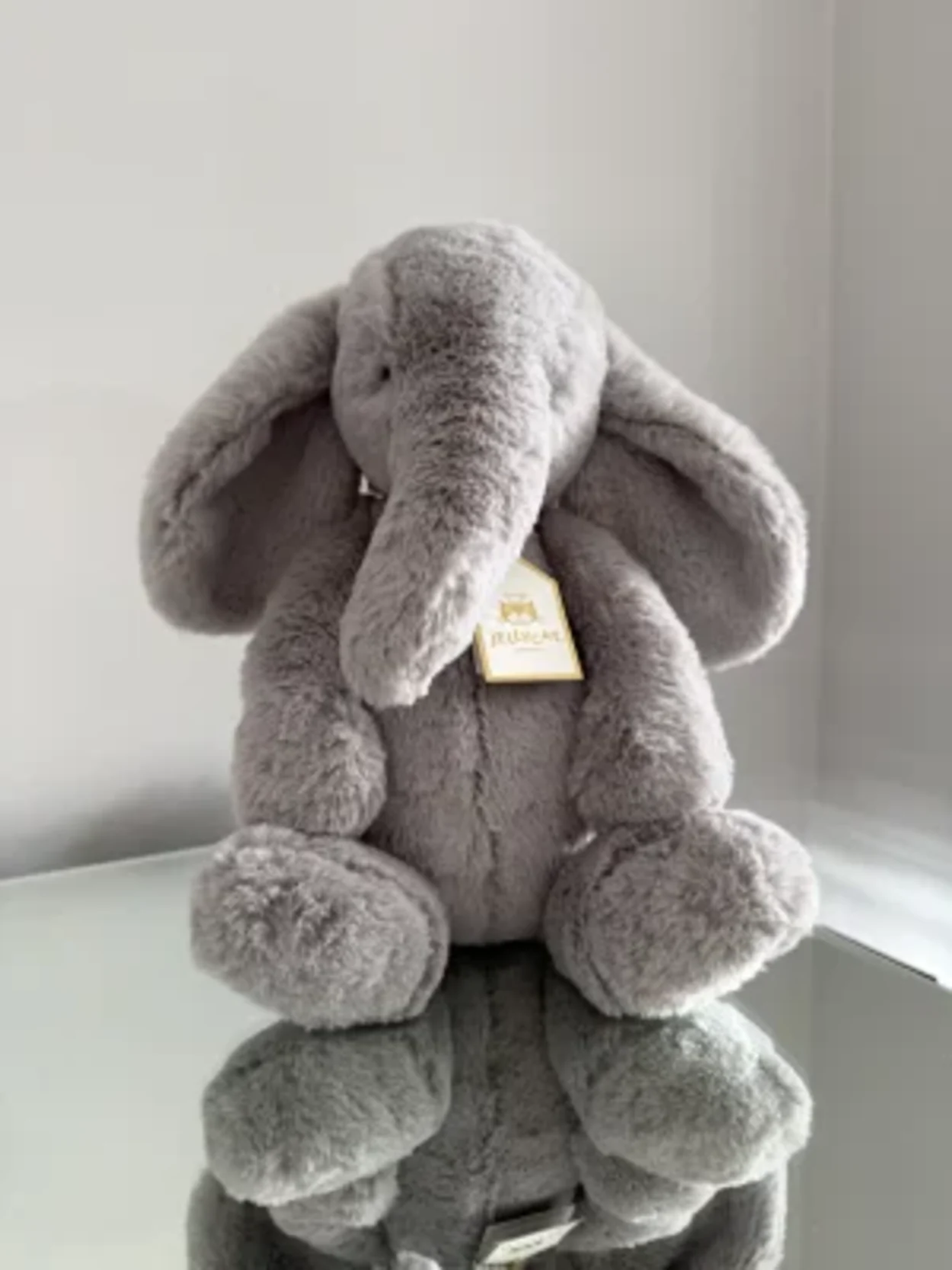 Jellycat LUX elephant medium