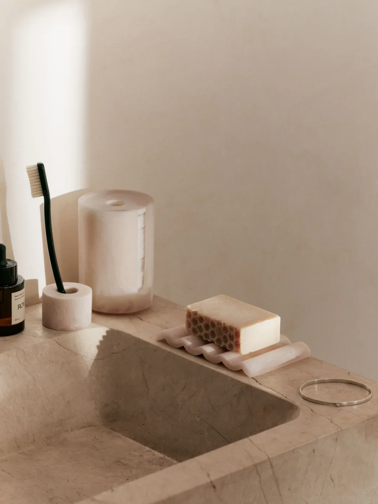 Mist Soap Dish - Pearl 