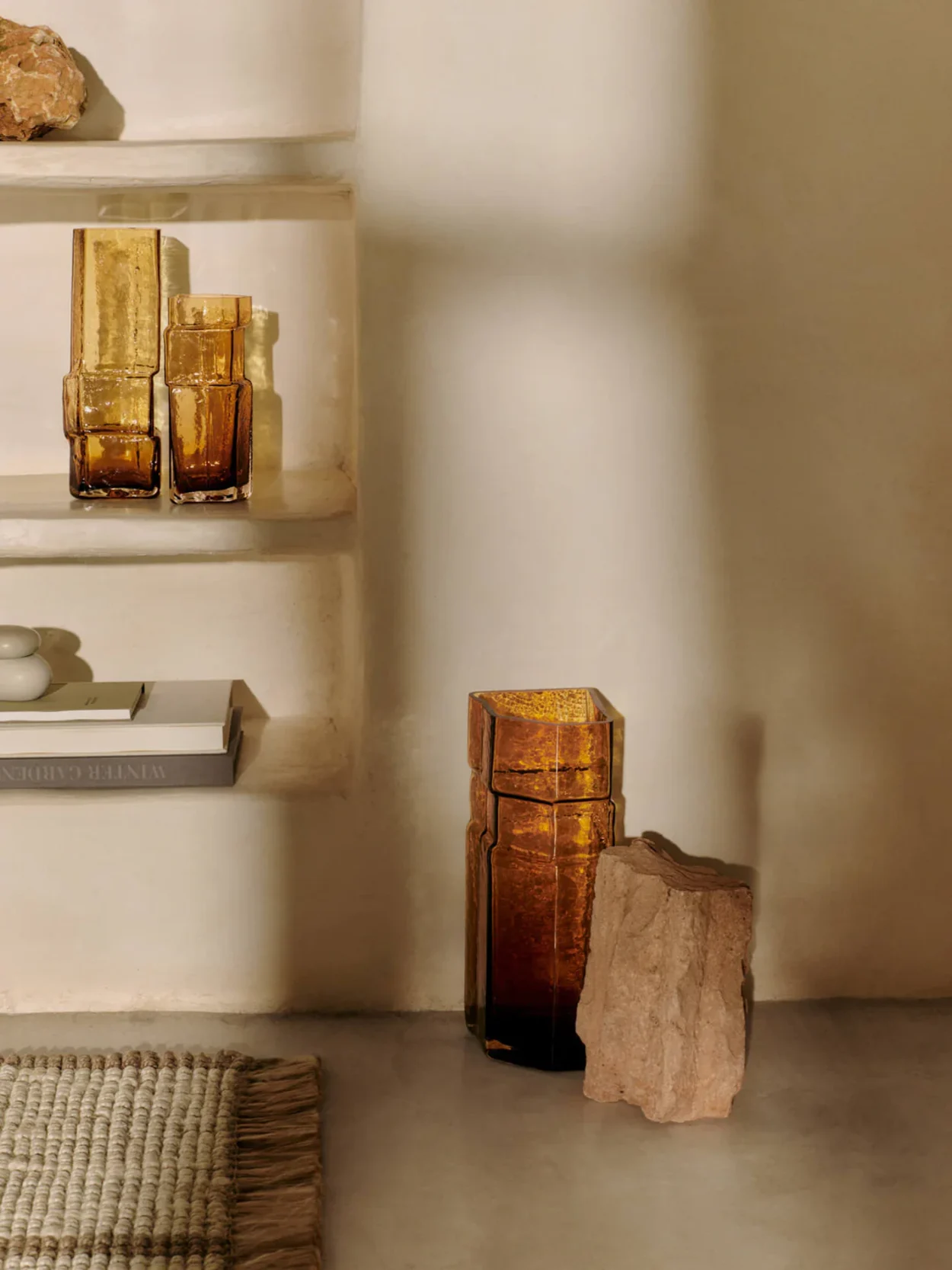 Muro Vase - H23 - Amber 