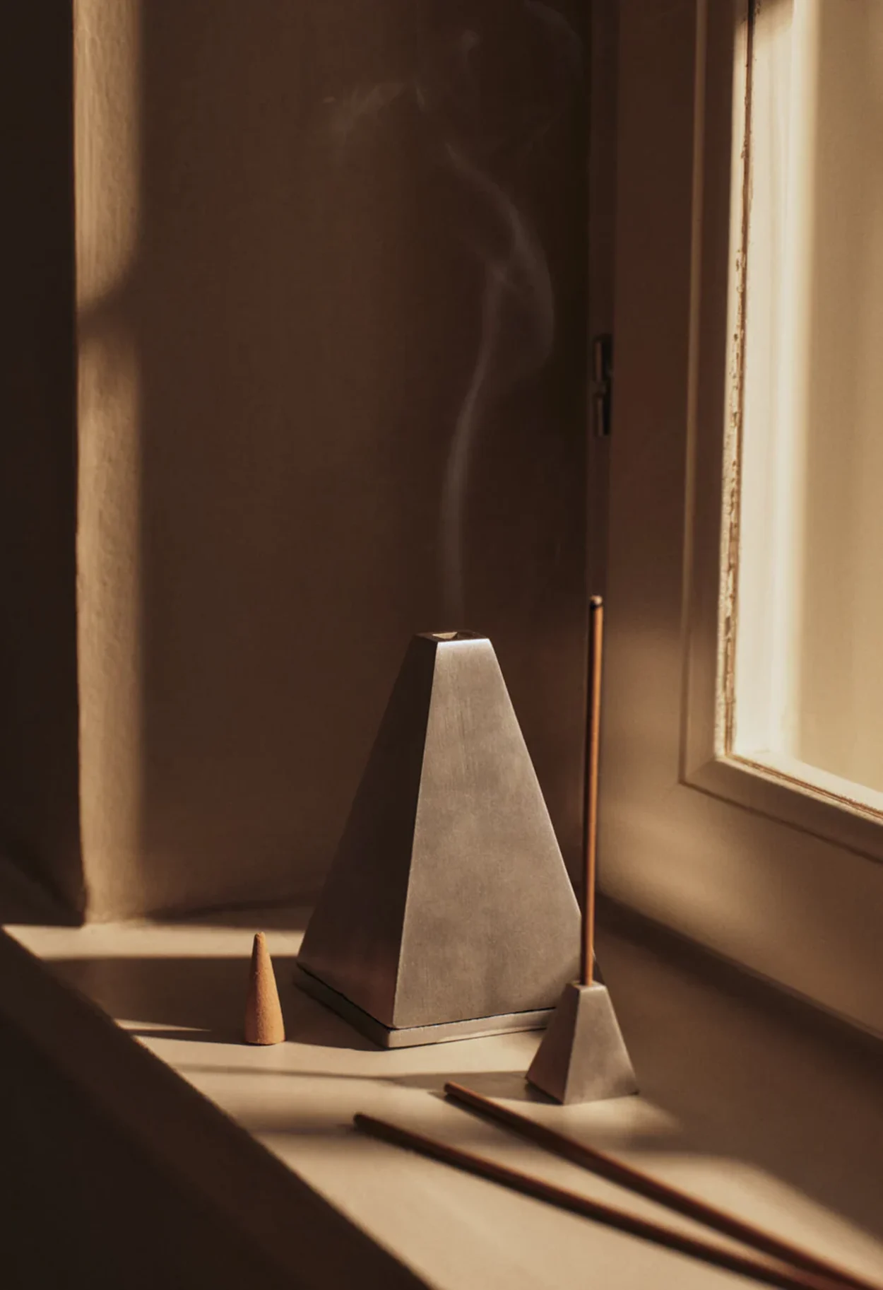 Pyra Incence Cone Burner - Aluminium