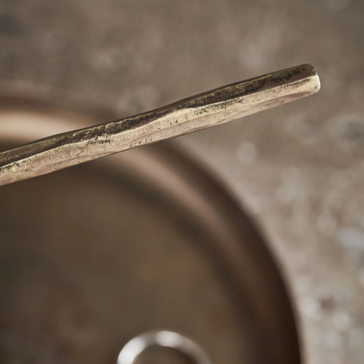 Skartgripastandur brass H 33x18 cm