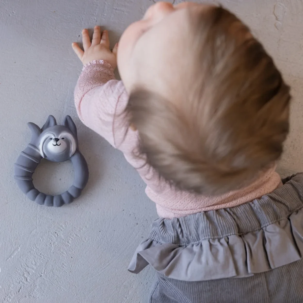 Teether Raccoon Grey