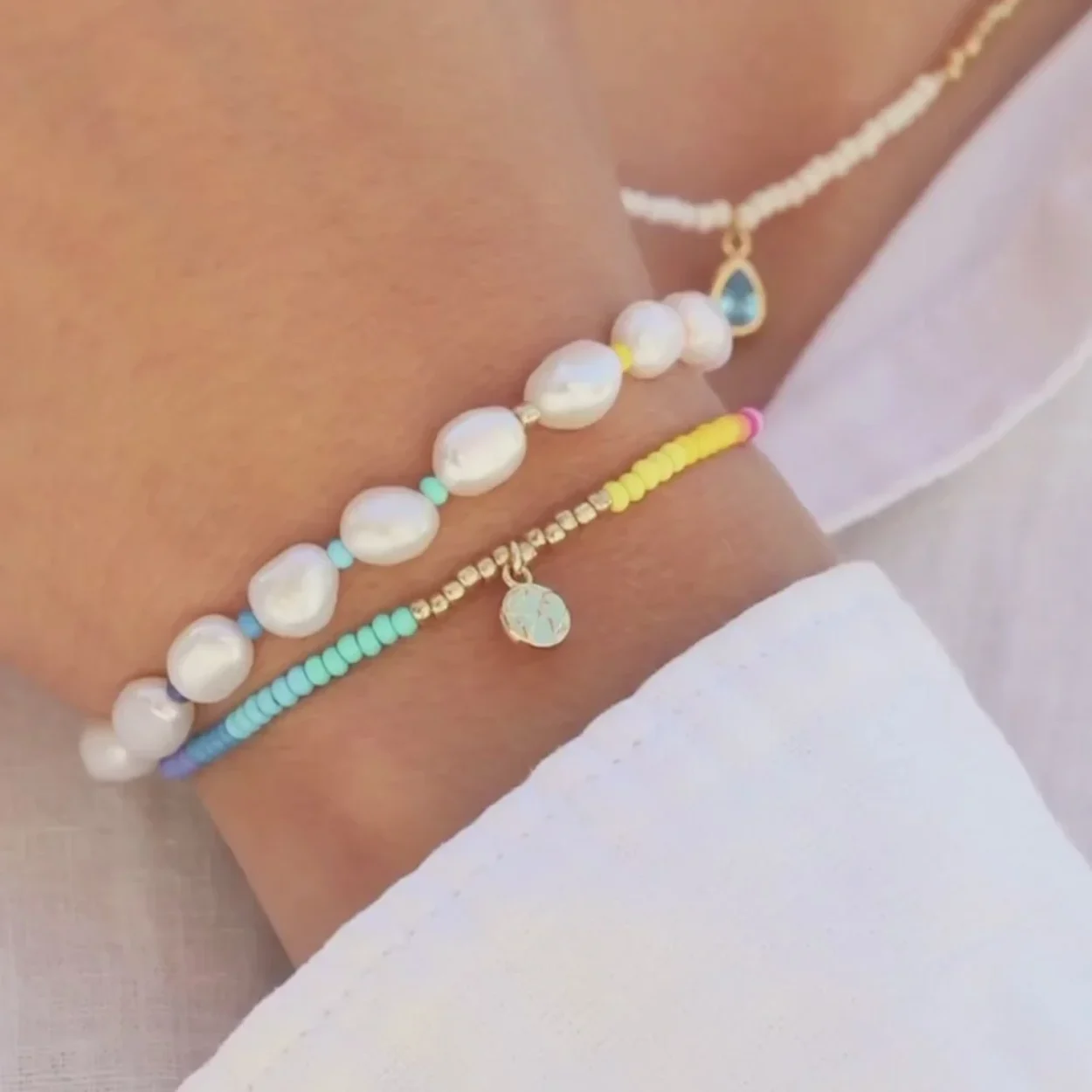 Earth Beaded Bracelet - Marglitað