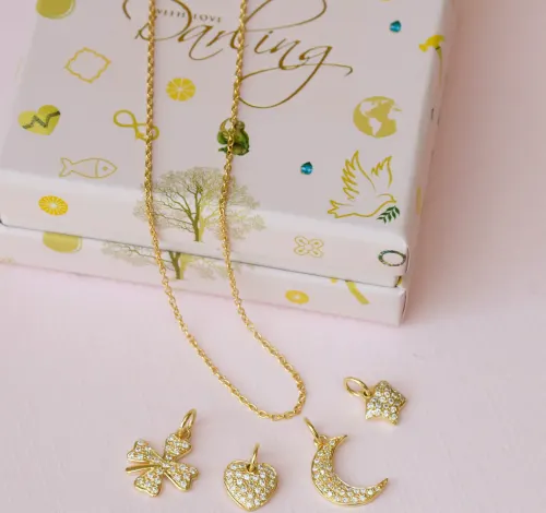 To the moon and back - Pendant