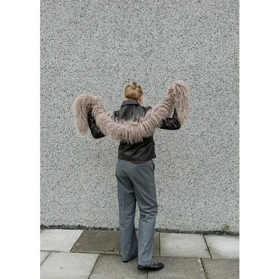 Nótt Ljósbrúnn