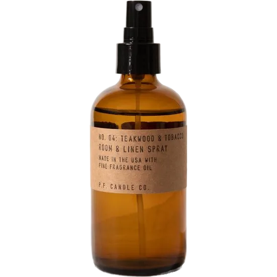P.F. Húsilmur NO. 04 Teakwood & Tobacco (229ml)